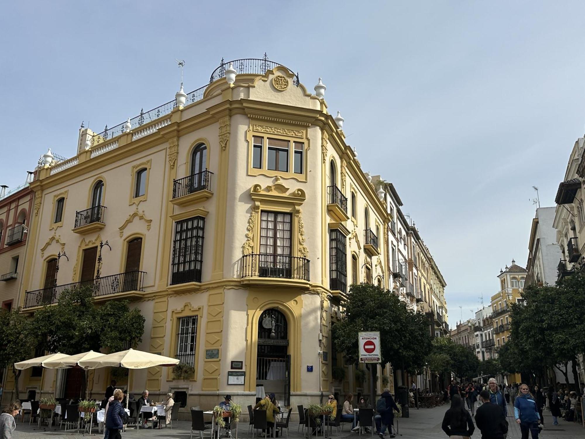 Lujoso Apartamento A Los Pies De La Catedral Sevilla Eksteriør billede